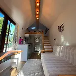 بيت للعطل Tiny House In Altinkum, 100 M From The Sea