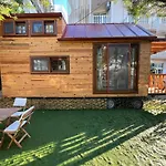 بيت للعطل Tiny House In Altinkum, 100 M From The Sea ديديم