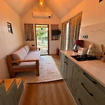 Tiny House In Altinkum, 100 M From The Sea * Didim