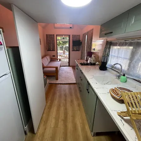 Altinkum Tiny House, 100 M From The Sea *